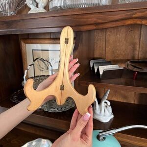 Wooden Folding Plate/Frame Easel Stand - Light Wood